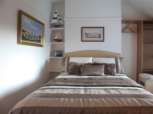 Bed and Breakfast Langdale House Сент-Остелл Екстер'єр фото